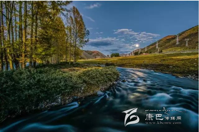 新都橋，正在打開(kāi)最美時(shí)光,我在這里等你......